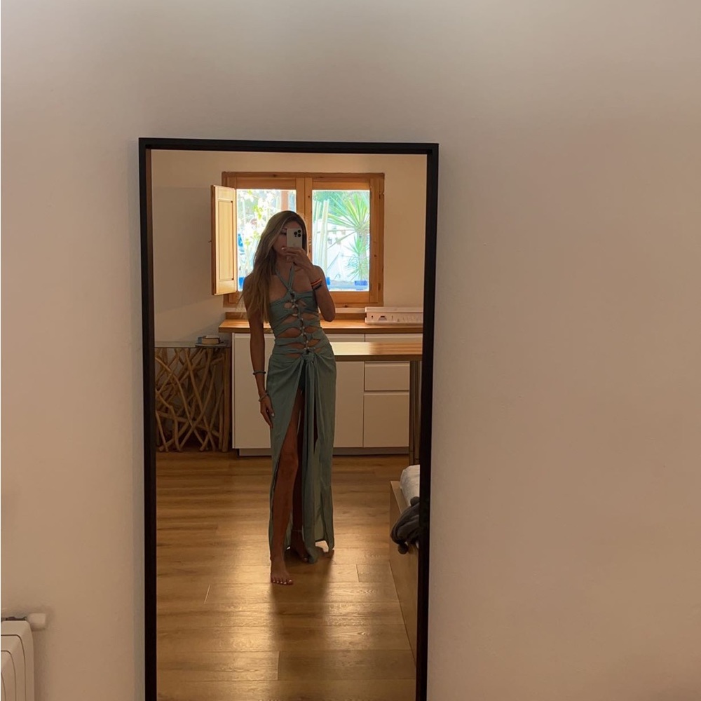 Fashion nova Dress ONLY ONE WEAR